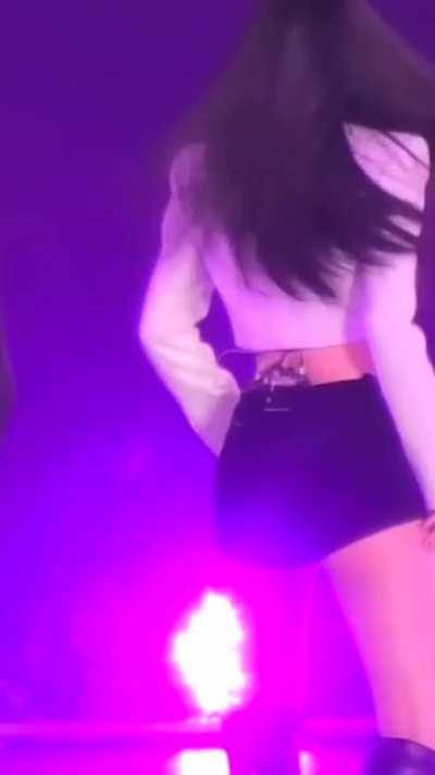 Seulgis body is insane 🤤