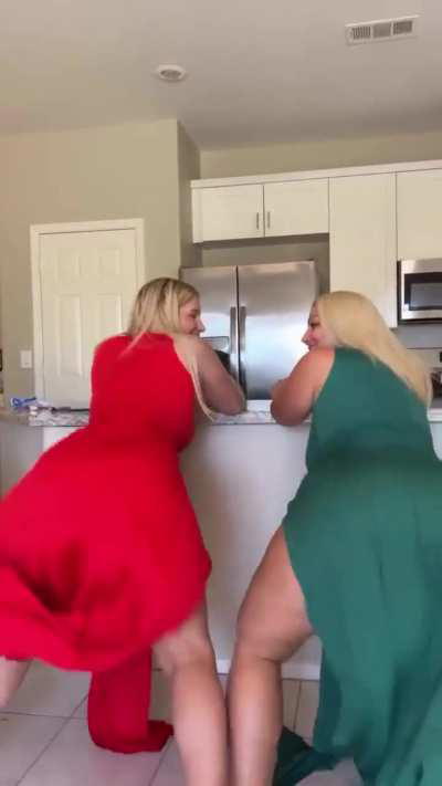 Green Dress or Red Dress