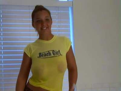 Christina Model - Yellow Beach Girl T-shirt 