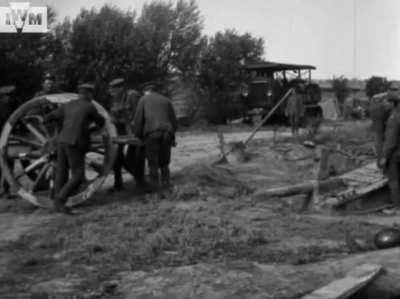 BL 6-inch (152mm) Mk VII field gun used against German positions in the Hundred Days Offensive, Western Front, August 1918.