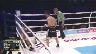 Insane KO victory by Inoue 