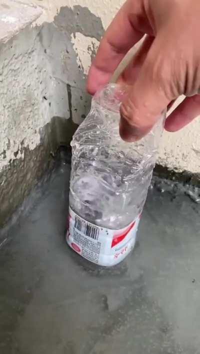 Draining water using a bottle