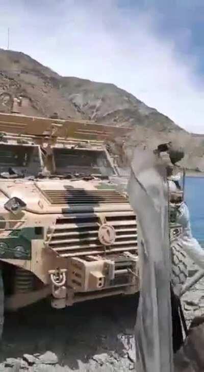 Chinese soldiers illegally enroaching Indian territory at Leh Border, and when stopped threw stones on Indian Soldiers. Looks like Indian soldiers responded by capturing and destroying their patrol vehicle.