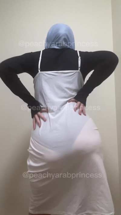You know you want this Hijabi
