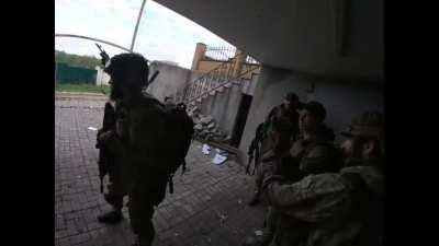 UAF troops dodging Russian artillery