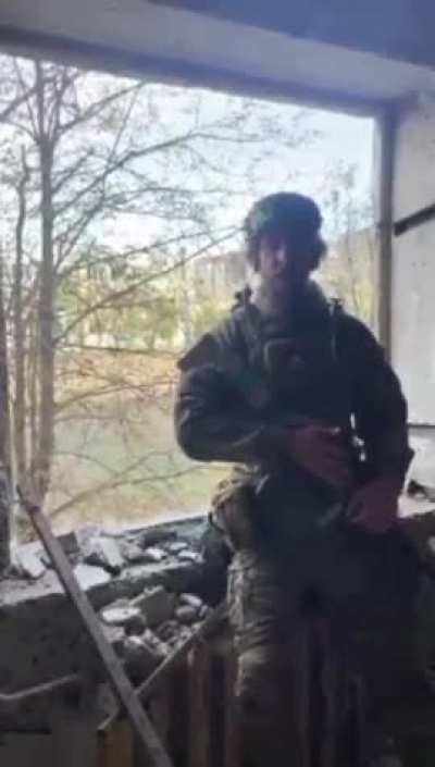 The 72nd Brigade has denied reports of their withdrawal from Vuhledar, which were recently mentioned in a Forbes article. A soldier, speaking from the city amid ongoing explosions, confirmed that despite heavy assaults, they remain in their positions