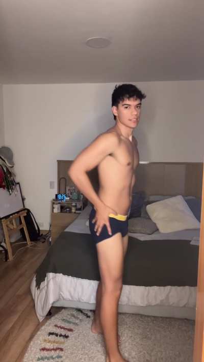 GayNippleWorship