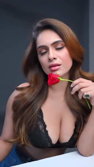 Neha 