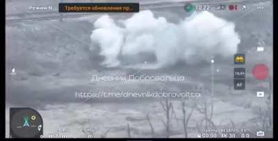 Precise artillery hit on Ukrainian Soldiers