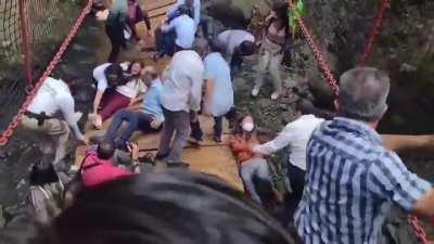 Bridge collapsing at re-inauguration, Cuernavaca, Mexico.