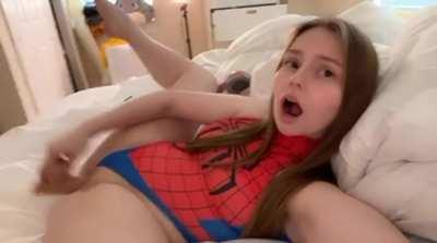 come watch spider girl masturbate 🍒