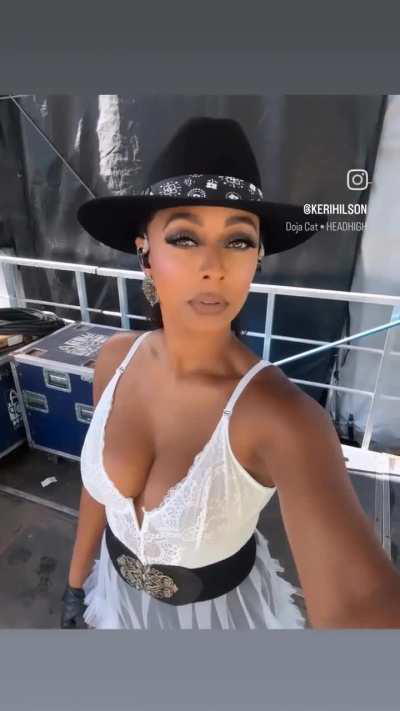 Keri Hilson 