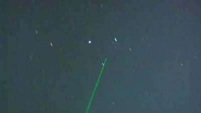 UFO performs sharp maneuver after laser pointer directly hits craft, Big Bear Lake, California