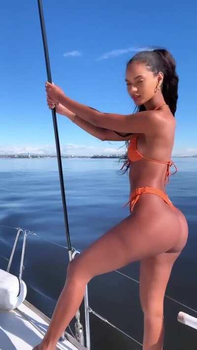 Orange thong on boat for boutinelastudio (2/9/21, IG) [1 more photo in comment]