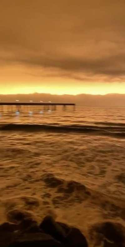 I wanted to add to these orange sky posts from a year ago. Here’s Pacifica pier early morning on the same day. The beach felt like a scene from Inception.