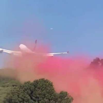 747 fighting fires in California, @combat_learjet on insta