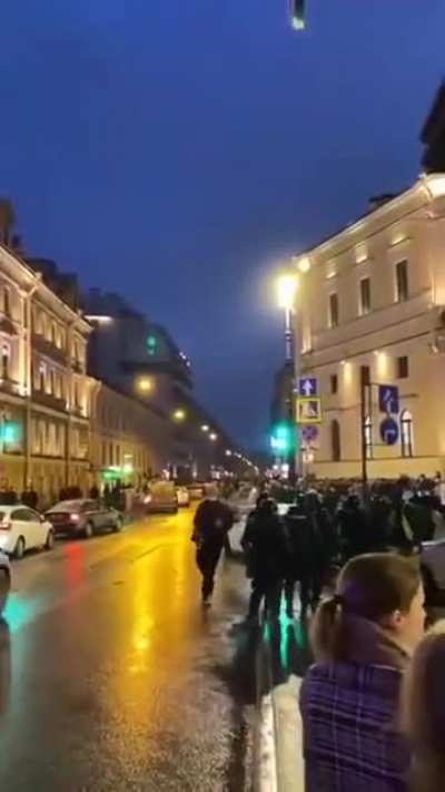 Russian policeman kicked grandma in the stomach just for question 'why did you arrest this guy' on protest action.