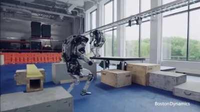 Boston Dynamics’s humanoid robot Atlas mastered a parkour track. But like a human, it took plenty of practice.