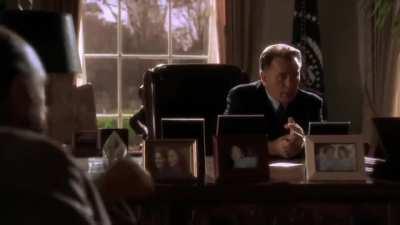 Bartlet calls up the Butterball Hotline to discuss turkey stuffing [from a 2001 episode of 