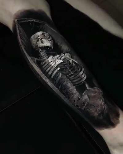 This is 3D tattoo by artist Eliot Kohek