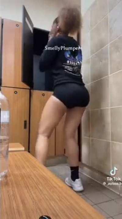 Ayla B 🍑♨️ Compilation 2