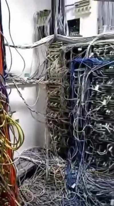 Reddit's servers