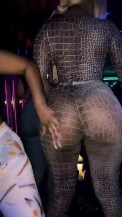 🍑😍