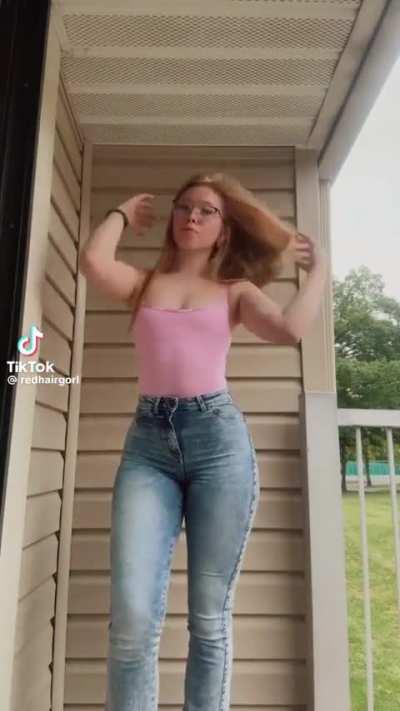 @redhairgorl