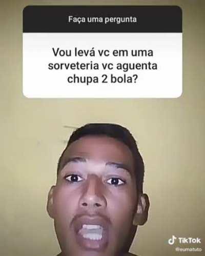 Sei que sou velho demais pra rir disso kk