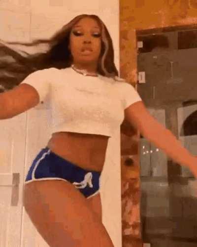 Megan Thee Stallion Deserves a spanking