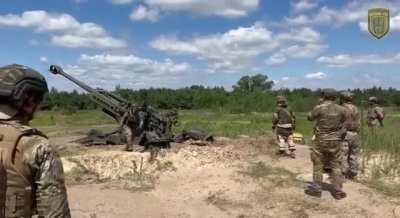 Video of Ukrainian Volunteer Army soldiers from the 