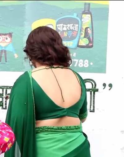 Vidya's Curves....I just want to lick every inch of the curvy body