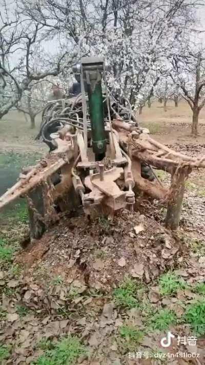 Tree pulling machine