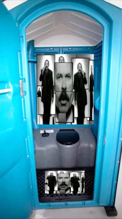 Scatman Porta-John