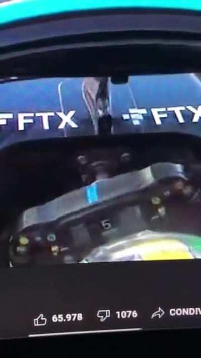 Lewis’ steering wheel moves a bit like DAS style. Onboard taken from yesterday’s sprint race while overtaking Gasly on lap 17. Is this movement normal?