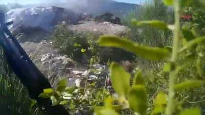 Hurras Al-Din fighter and his comrade sneak up on SAA outpost and kills 5 Shabeha (غرفة عمليات و حرض المؤمنين) Latakia 13/5/2019