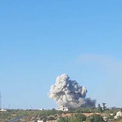 Video of a Russian airstrike in Sarja, Syria that just took place an hour ago