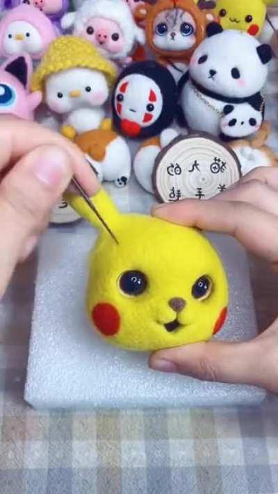 needle felting is so satisfying