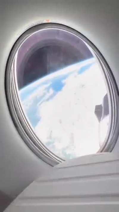 Opening a window on your flight