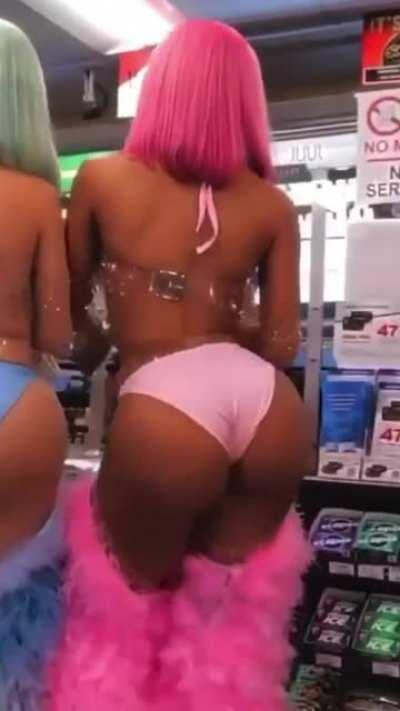 Saweetie fat ass bent over