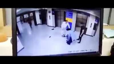 Goons assault security guards at Jaypee Hospital, Noida