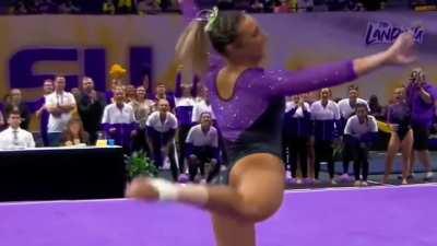 Alyona Shchennikova 💜💛🐯🔥