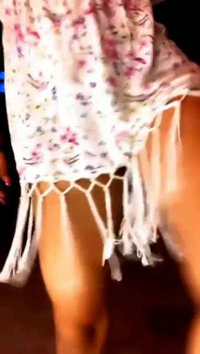 Live Tango indian dancer girl downblouse and nip slip