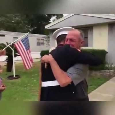 Disabled Former Marine Meets His Grandson in Uniform for the first time after 2 years of not seeing him