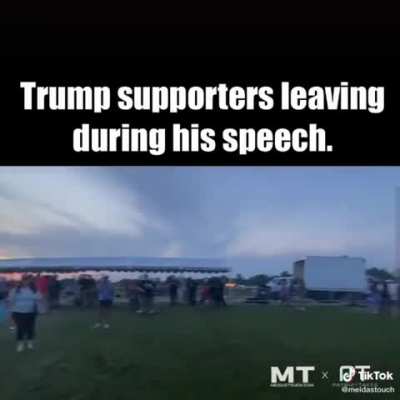 Bored people walking out on Trump rally!