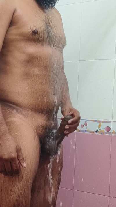 Cleaning him up for you love! Any F or cuck cpl takers?