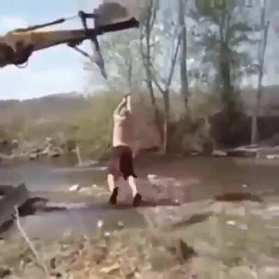 WCGW If i mess around with this excavator.