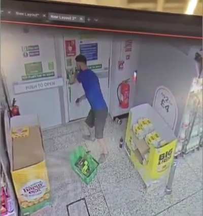 Shoplifter tries to escape, breaks leg trying