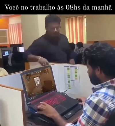 é assim no seu trabalho também? 😂