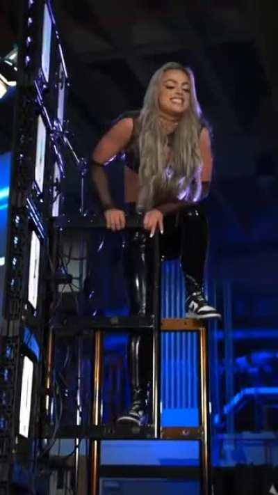 Liv Morgan In Leather Pants It's Best for business 🖤
